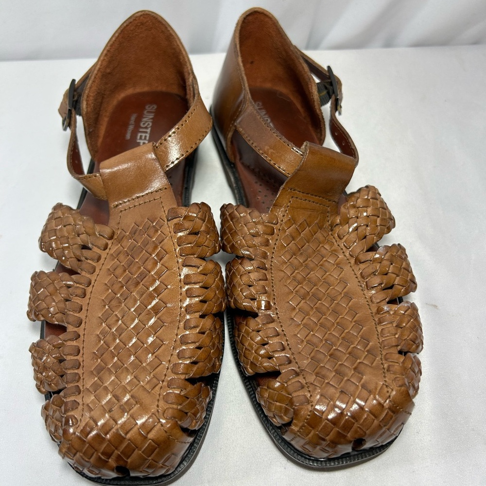 Sunsteps Brown Leather HandwovenSandal Shoes Sz 7 Flawed